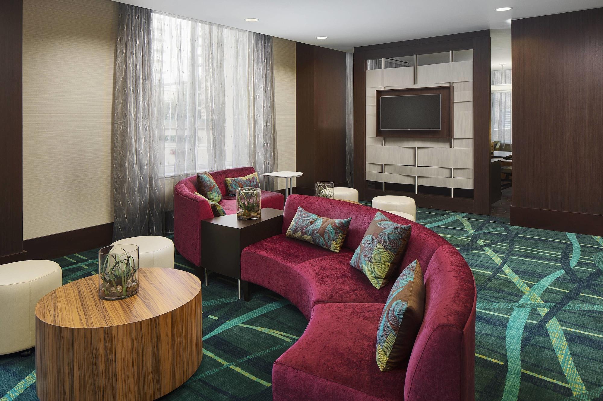 Springhill By Marriott Downtown/convention Center Hotel 3*