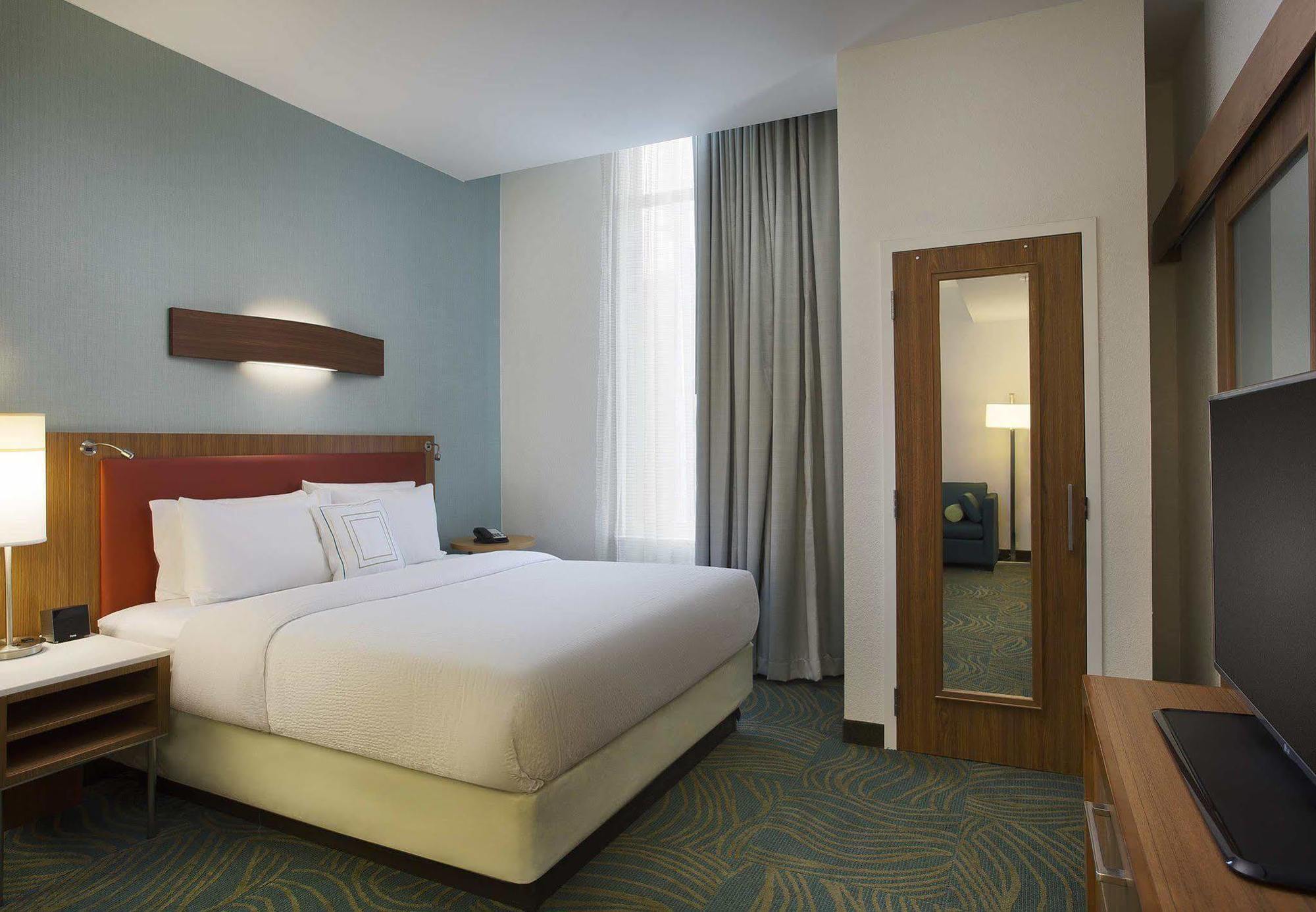 Springhill By Marriott Downtown/convention Center Hotel 3*